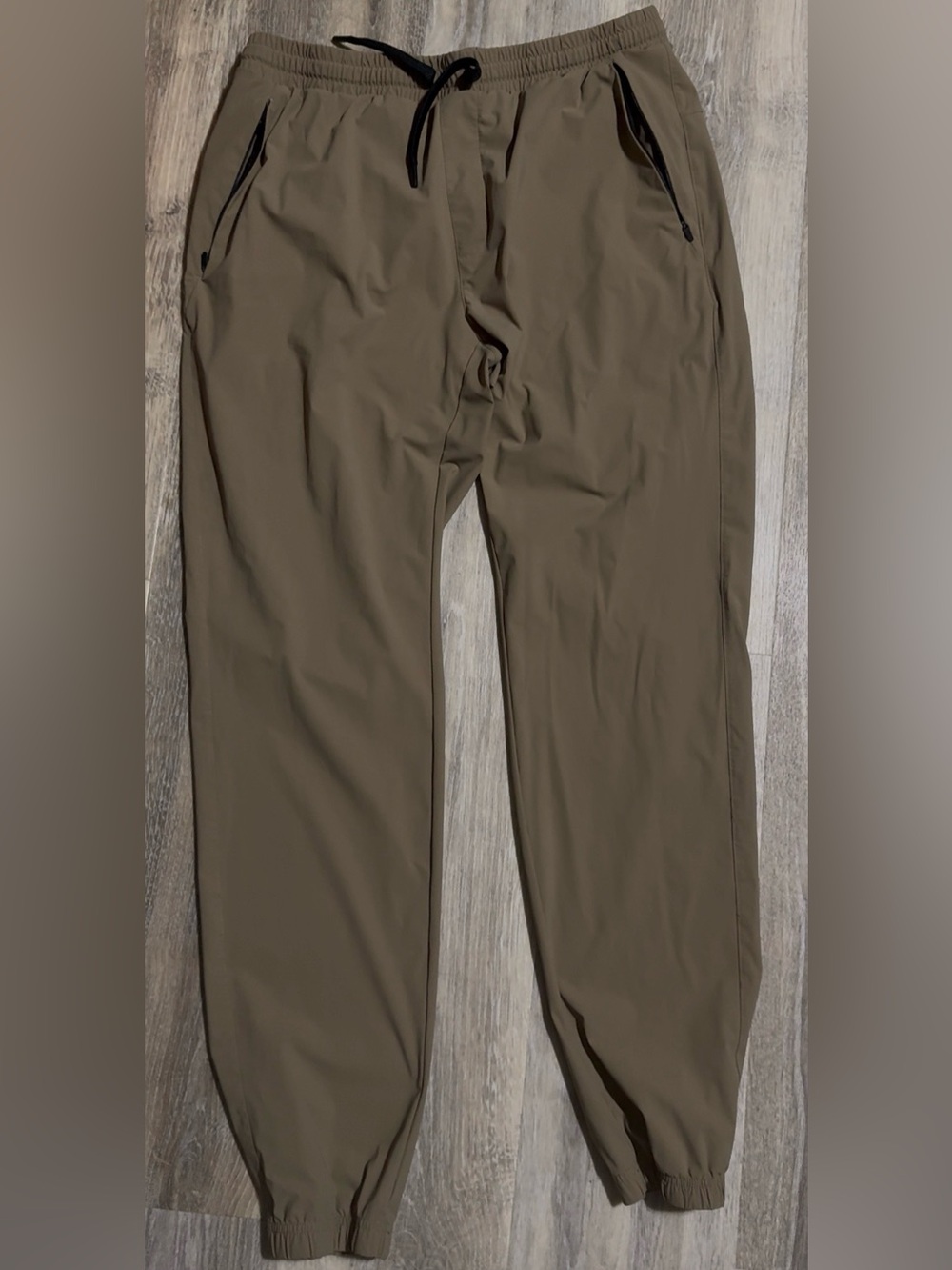 UNRL Men's Jogger Pants – Elastic Waist & Zip Pockets